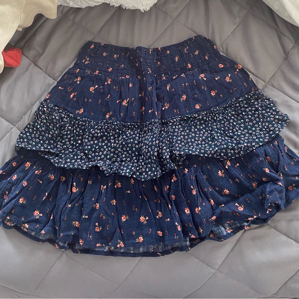 American eagle mini skirt